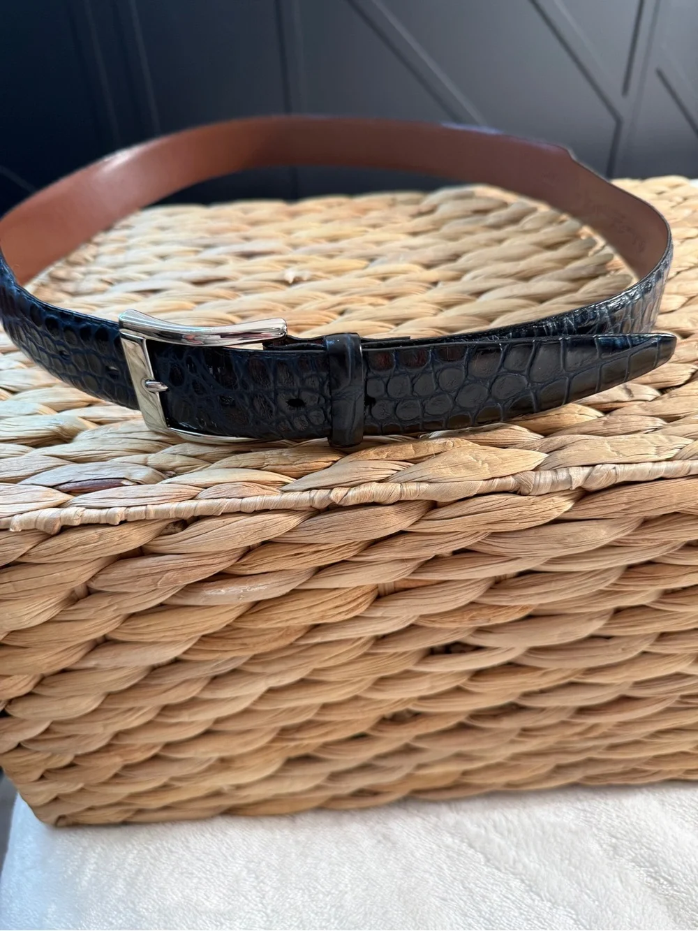 Trafalgar Italian Embossed Calfskin Leather Belt Black Croc Size 38 USA